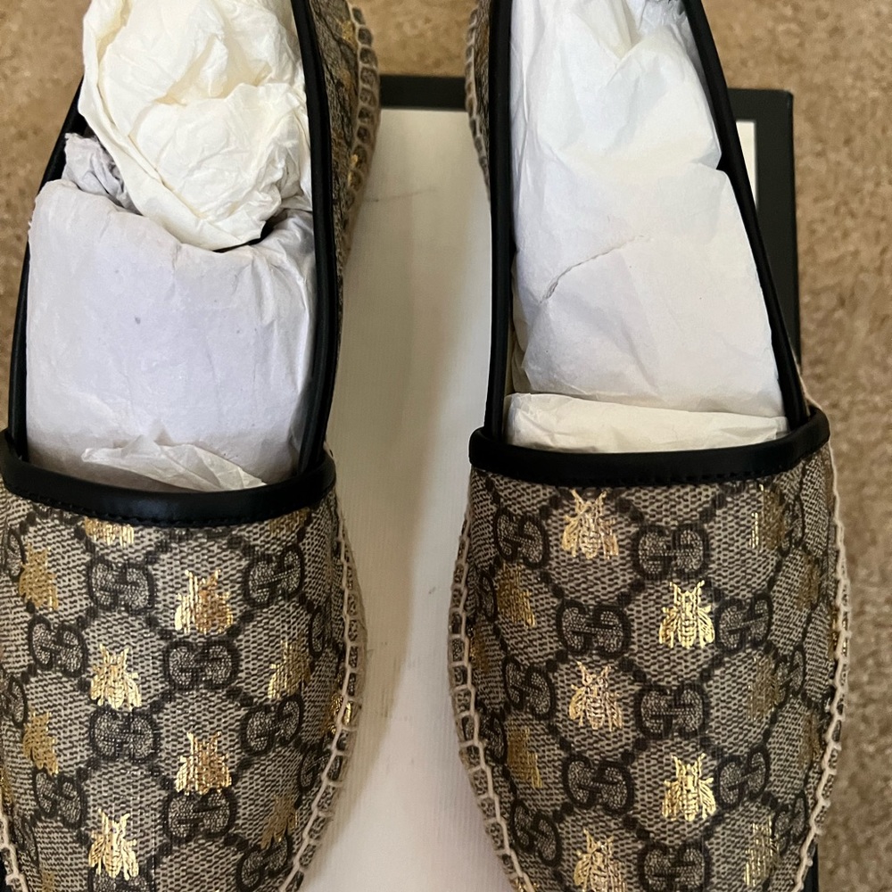 Gucci Espadrilles
GG Supreme St AP/Miro Soft - New Size 7 - Picture 5 of 12